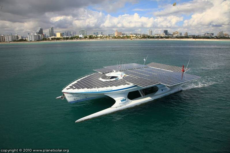 Solar electricity powered yacht circles the globe features slide out solar panels like I plan