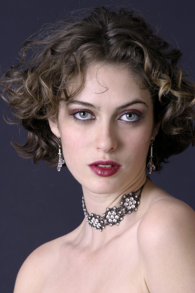 Bianca photographed by Kevin Warnock, December 19, 2004 Bianca photographed by Kevin Warnock, December 19, 2004