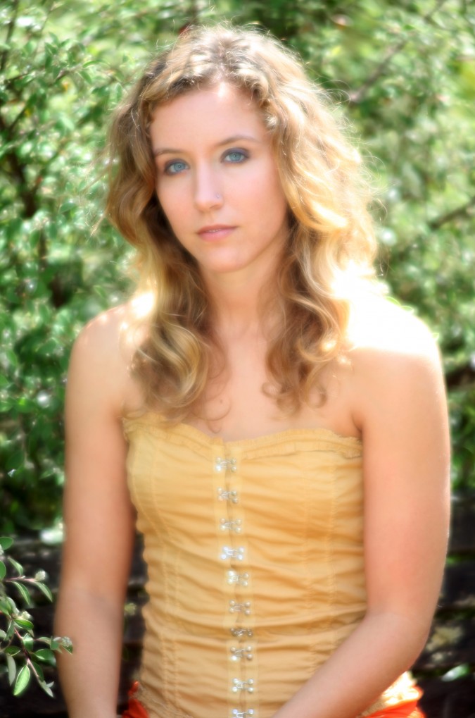 Crystal Hoshaw photographed by Kevin Warnock, 2010