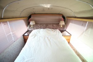 1967 MCI 5A Challenger Bus Conversion, bedroom